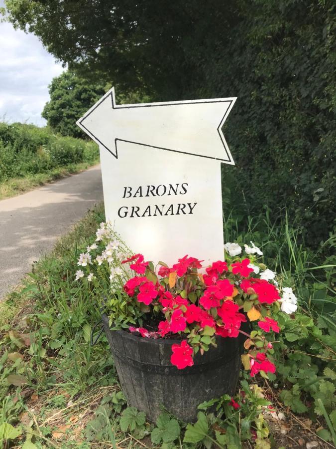 Barons Granary Bed & Breakfast Rye Exterior photo
